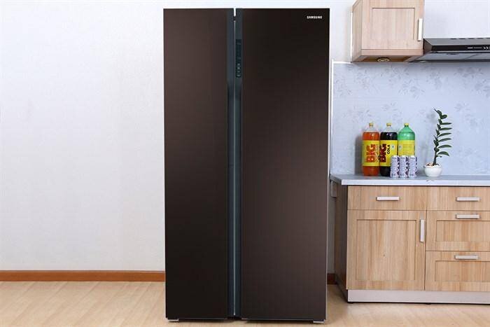 Tủ lạnh hai buồng với thiết kế sang trọng, đẳng cấp