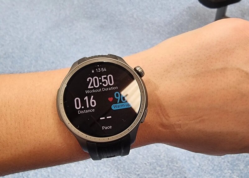 Đánh giá đồng hồ thông minh Amazfit Balance 46mm: Cân bằng hoàn hảo mọi chức năng, pin 