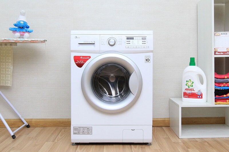 Máy giặt cửa ngang 7kg LG WD-10600