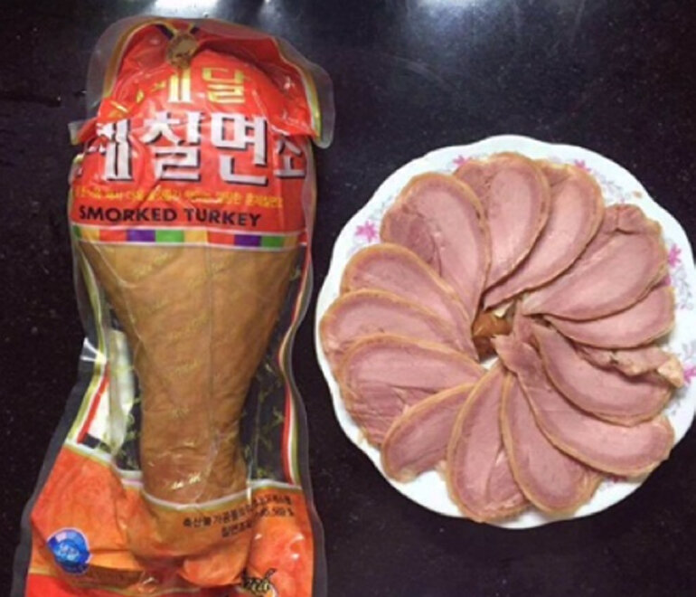 Đùi gà tây Hàn Quốc hun khói