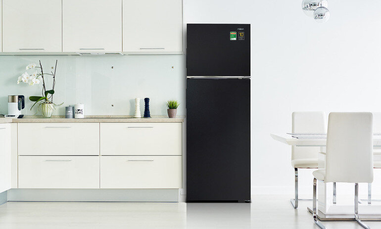 Tổng quan chiếc tủ lạnh Aqua AQR – T299FA(FB) – Inverter, 298 lít