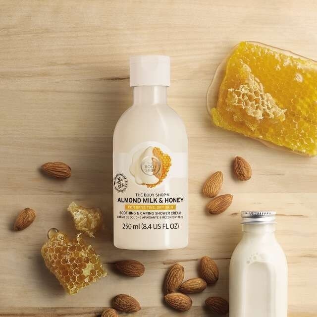 Almond Milk & Honey Soothing & Caring Shower