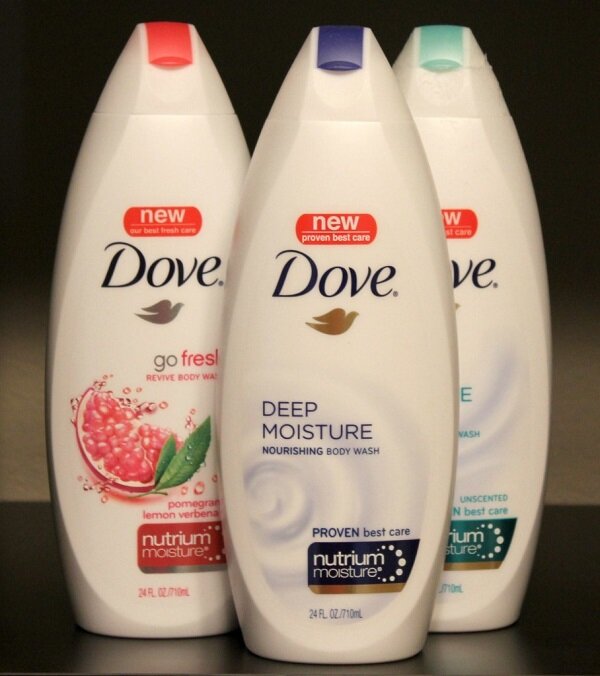Sữa tắm Dove với nhiều tính năng