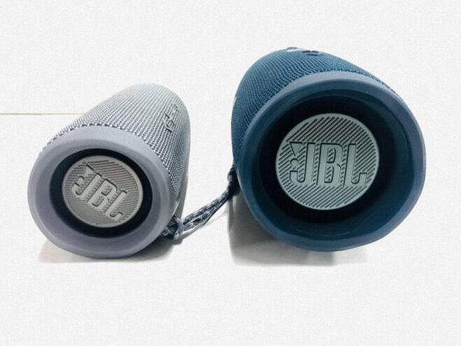 so sánh jbl flip 5 và charge 4