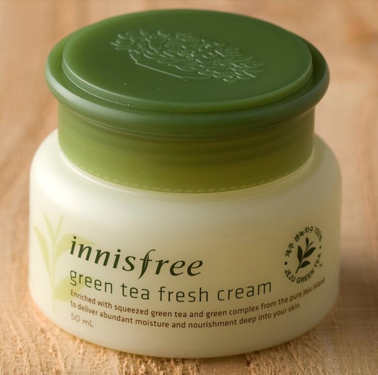 Khám phá công dụng kem dưỡng ẩm Innisfree Green Tea Fresh Cream