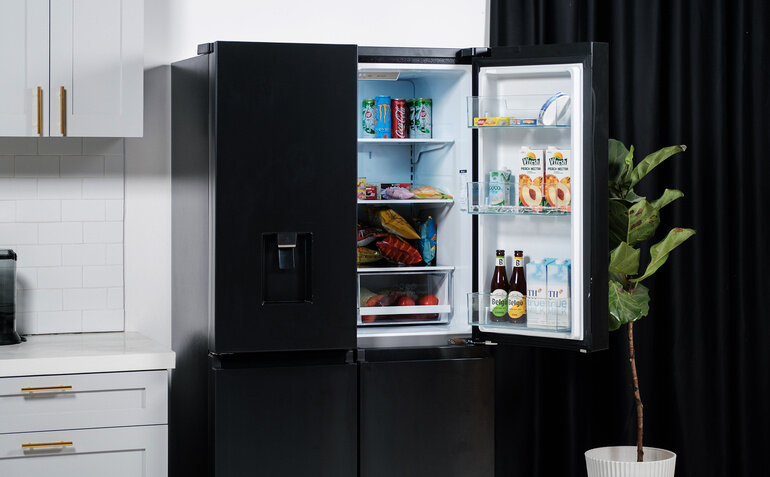 Thiết kế của tủ lạnh Casper thiên về hướng trẻ trung, năng động và hiện đại. 