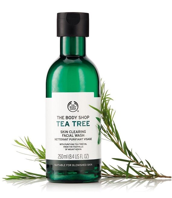 Câu hỏi Tea Tree Oil trị mụn có tốt không sẽ bị đánh bay sau vài lần dùng Gel rửa mặt này