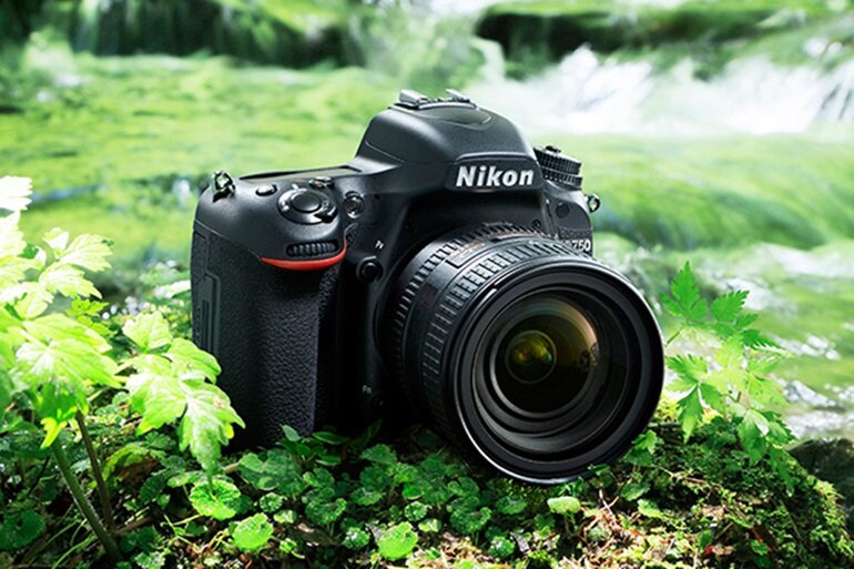 máy ảnh full frame giá rẻ