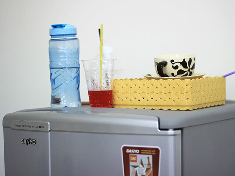 Không nên để quá nhiều đồ lên phía trên tủ lạnh