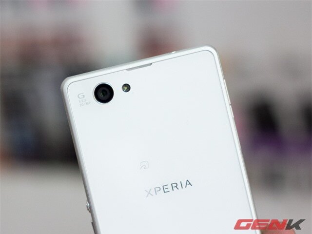 OS X:Users:NamDinhVan:Desktop:genk:8-genk-xperia-z1-mini-7896.jpg