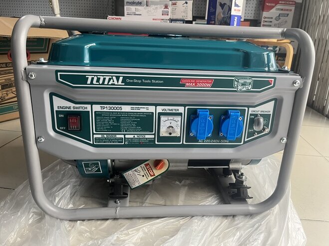 Máy phát điện Total TP130005 3kW