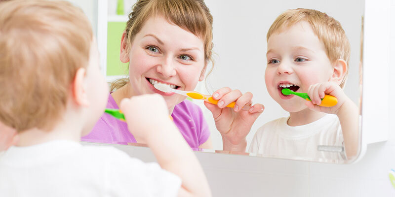 Vệ sinh răng miệng cho bé ngay từ nhỏ là điều cực kỳ quan trọng