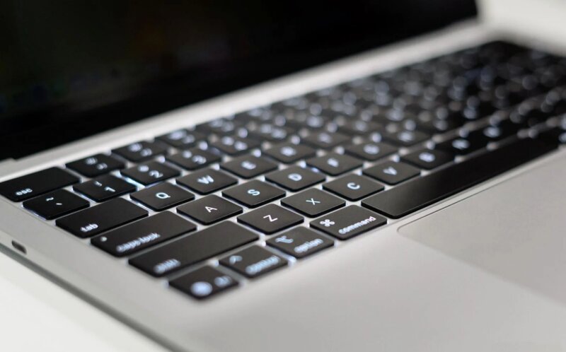 MacBook Air M4 – Tại sao nhiều sinh viên ‘mê mẩn’ đến thế?
