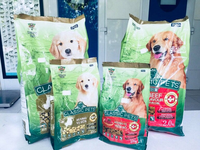 Thức ăn cho chó bao 10kg Classic Pet