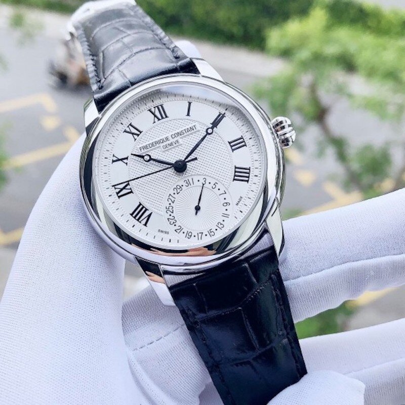 Thiết kế từ chất liệu cao cấp trên từng chi tiết nhỏ tạo nên siêu phẩm Frederique Constant FC-710MC4H6