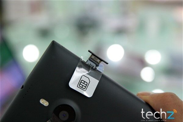 Mở hộp Lumia 1520 chính hãng tại Việt Nam: Trên cả tuyệt vời-image-1385719053550