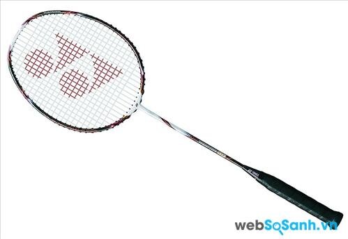 Vợt cầu lông hãng nào tốt nhất: vợt cầu lông Yonex