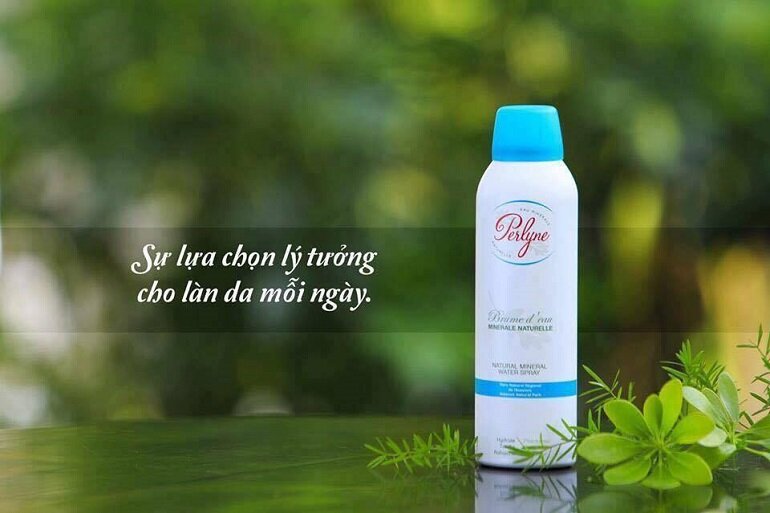 Xịt-khoáng-Perlyne-Natural-Mineral-Water-Spray