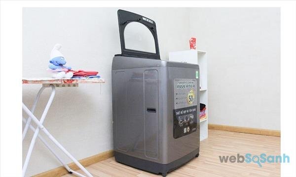 máy giặt Hitachi cửa trên 10kg giá bao nhiêu