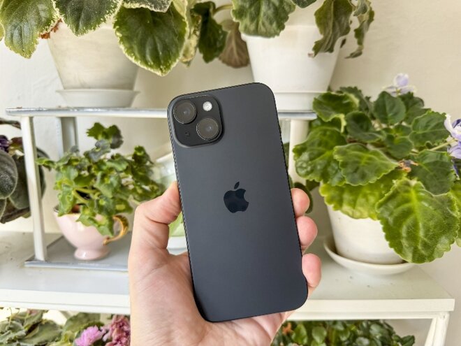 iphone 15 plus màu đen