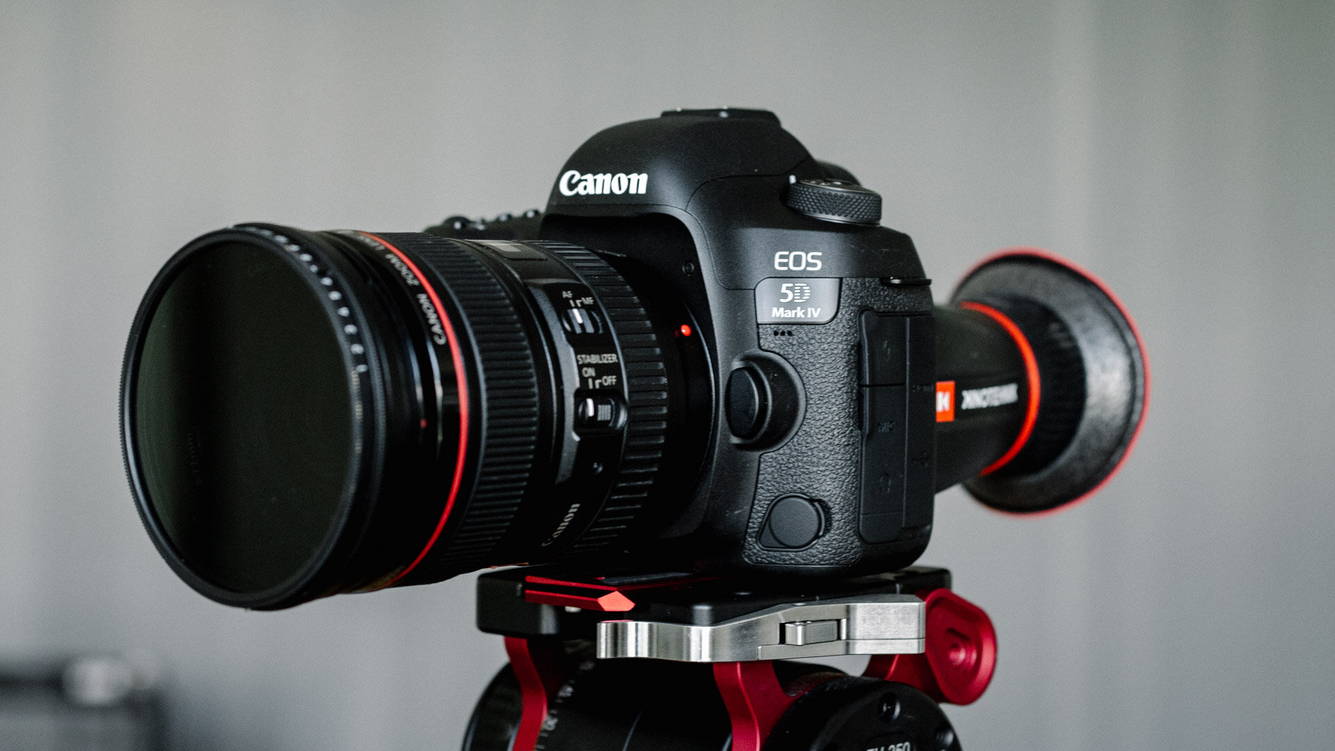 Máy Canon 5D Mark IV có lợi thế với tốc độ chụp nhanh, bắt trọn khoảnh khắc 