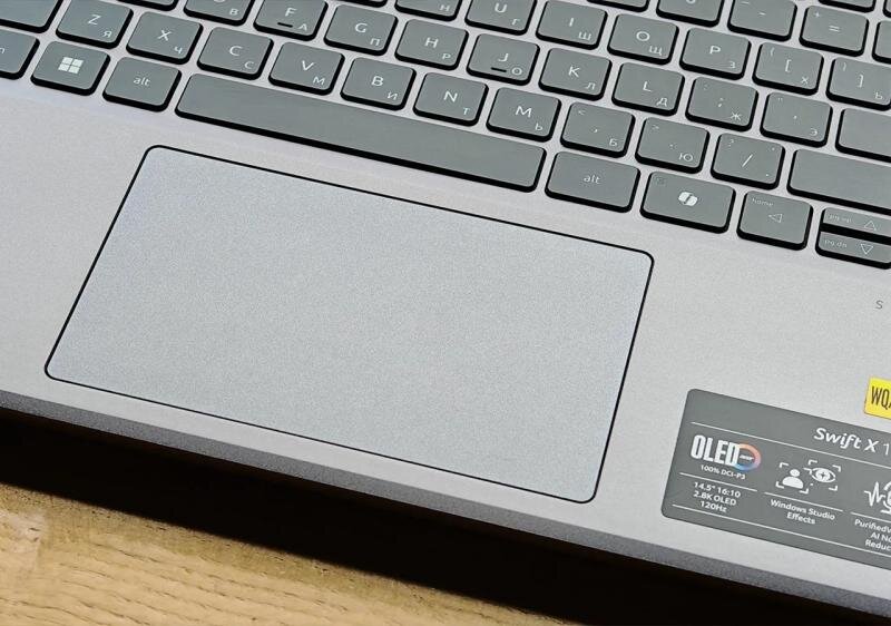 Đánh giá laptop Acer Swift X 14: Siêu di động, siêu mạnh mẽ