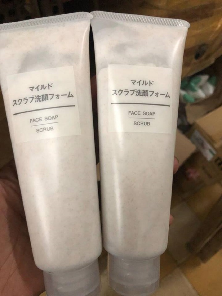 Sữa rửa mặt Muji face soap scrub