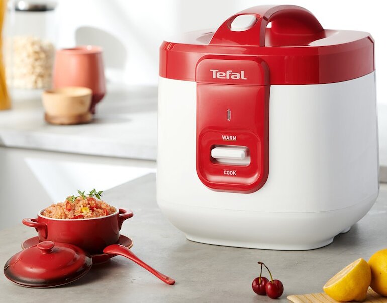 Nồi cơm điện Tefal RK362568 có 2 chế độ đó là nấu (Cook) và chế độ giữ ấm (Warm).