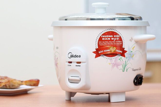 Nồi cơm điện Midea đa dạng kiểu dáng với nhiều màu sắc đẹp mắt