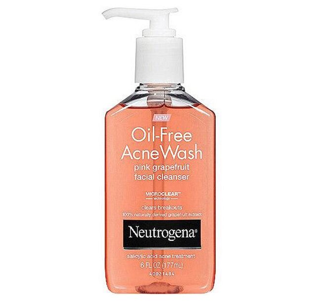 Sữa rửa mặt cho da dầu Neutrogena Oil-Free Acne Wash