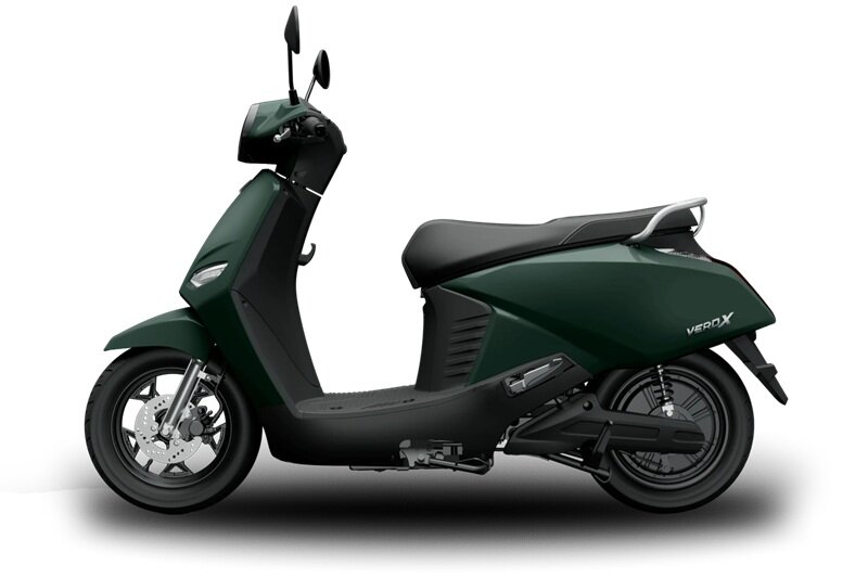 Xe máy điện VinFast Vero X mới trình làng đã được giảm 4 triệu đồng, đi tới 262 km/lần sạc!