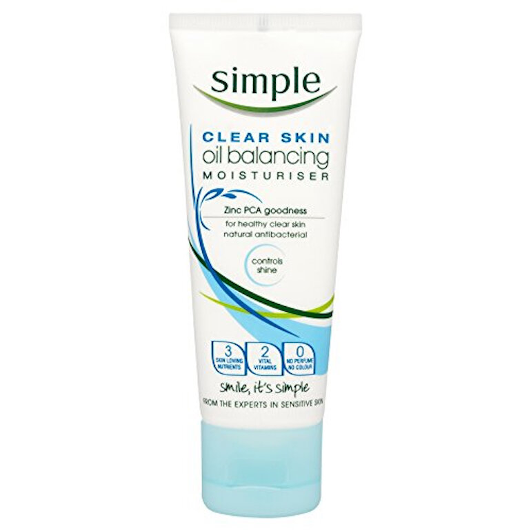 Kem dưỡng da Simple dòng Clear Skin Oil Balancing Moisturiser