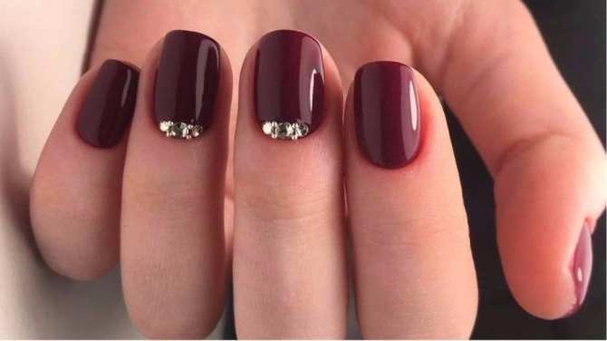 99+ Mẫu nail đơn giản nhẹ nhàng, tôn da cho nàng 2024 – Cardina