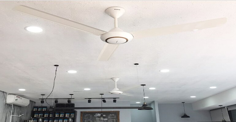 Panasonic F-60MZ2-S vận hành êm ái quạt trần Panasonic F-60MZ2-S