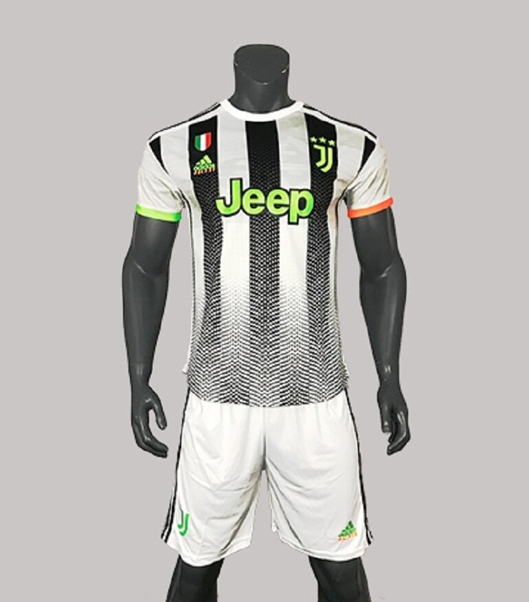 Quần áo bóng đá Juventus 2020
