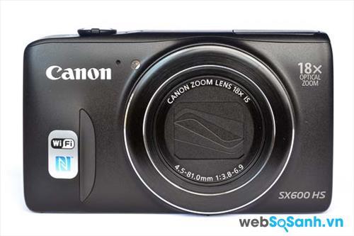 Canon PowerShot SX600 HS sở hữu ống kính zoom 18x, đem đến cho người dùng dải tiêu cự đa năng từ 25-450mm