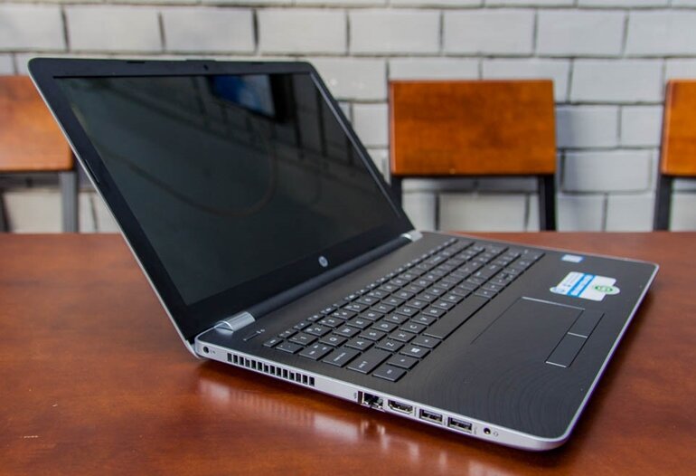 laptop hp 15-bs559tu