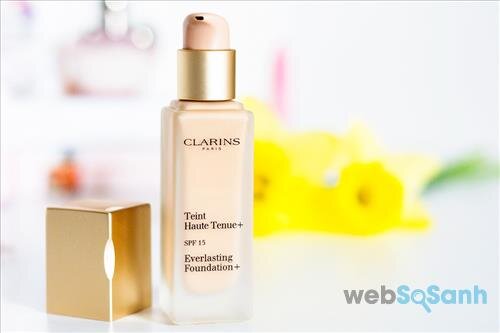 Kem nền Clarins Everlasting Foundation SPF 15