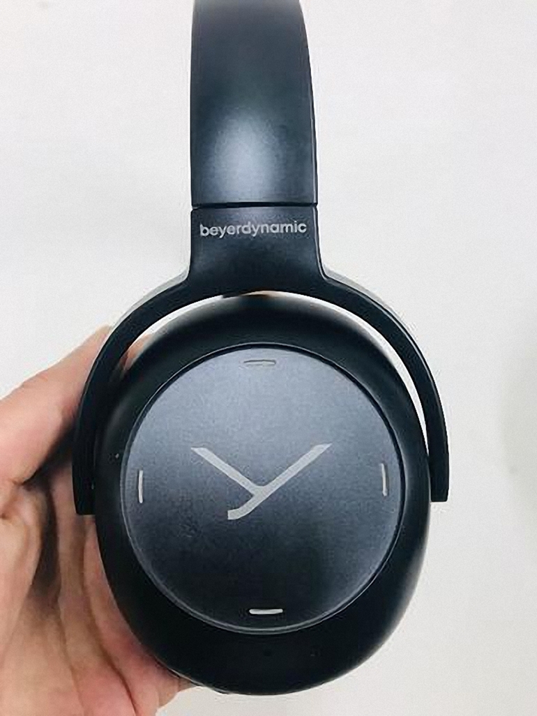 mặt faceplate beyerdynamic lagoon bố trí cảm biến