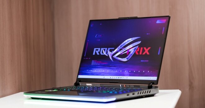 Asus ROG Strix Scar 16 G634JZ-N4029W