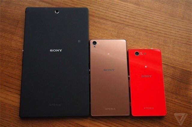 Ảnh thực tế bộ đôi Xperia Z3 và Z3 Compact vừa ra mắt
