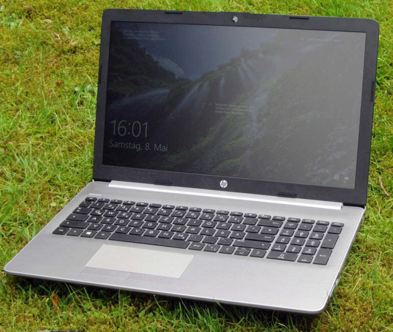 laptop HP 255 G7