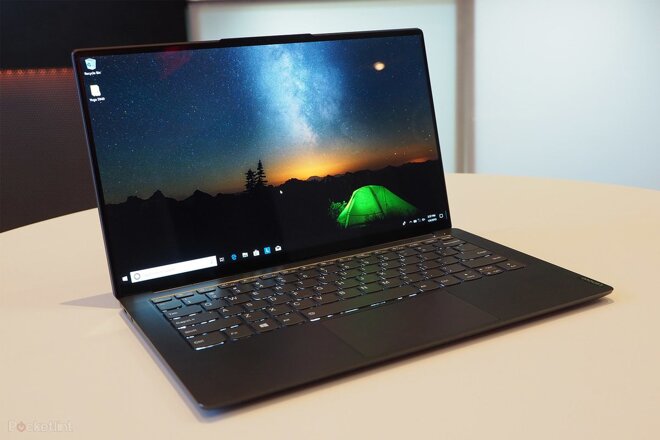 Lenovo Yoga có thiết kế mỏng nhẹ độ phân giải lên đến 4K