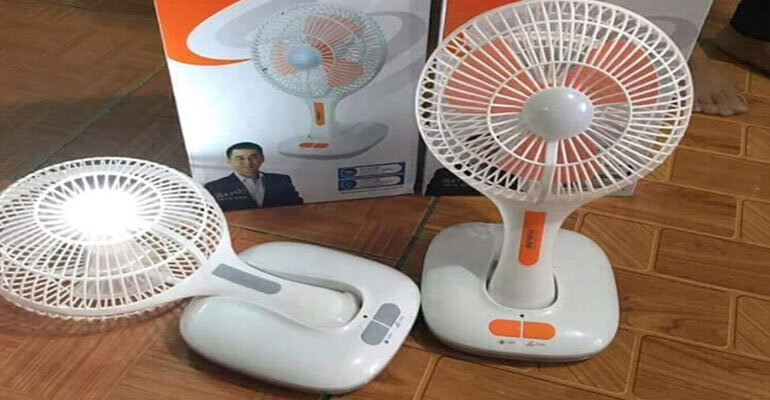 Quạt sạc điện năng lượng Suntek KM-F1066 có thể sử dụng như chiếc đèn ngủ thông thường quạt tích điện Suntek KM-F1066