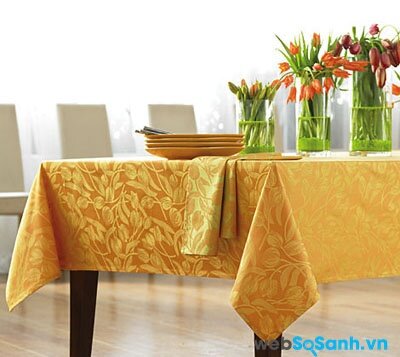 Cách chọn khăn trải bàn cho bàn ăn gia đình ấm cúng | websosanh.vn Cách Chọn Khăn Trải Bàn Cho Bàn Ăn Gia Đình Ấm Cúng | Websosanh.Vn