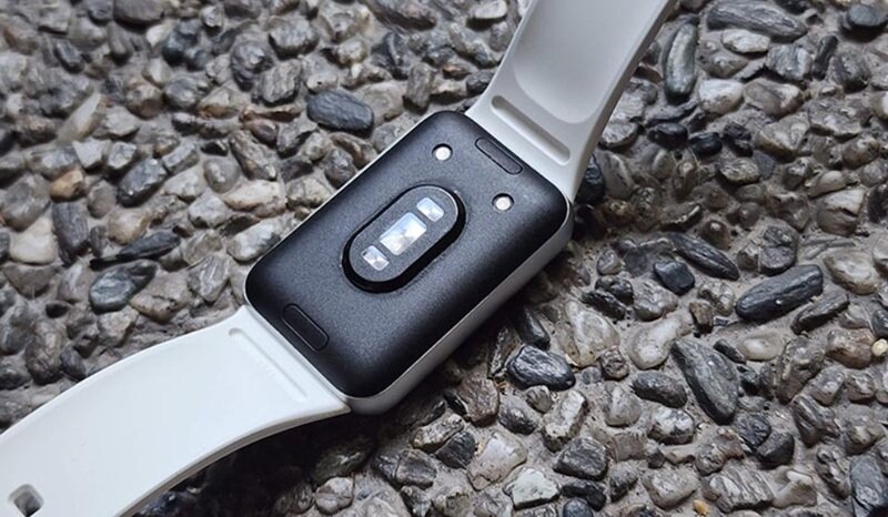 Vòng đeo tay thông minh Samsung Galaxy Fit3 giảm sâu giá, chất lượng vẫn rất tuyệt!