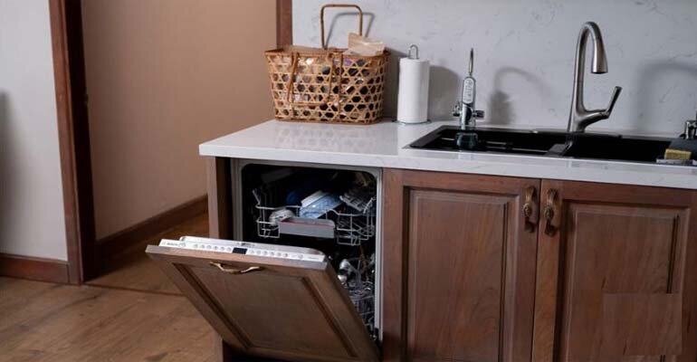 Tính năng nổi bật của máy rửa bát may rua bat am tu 3