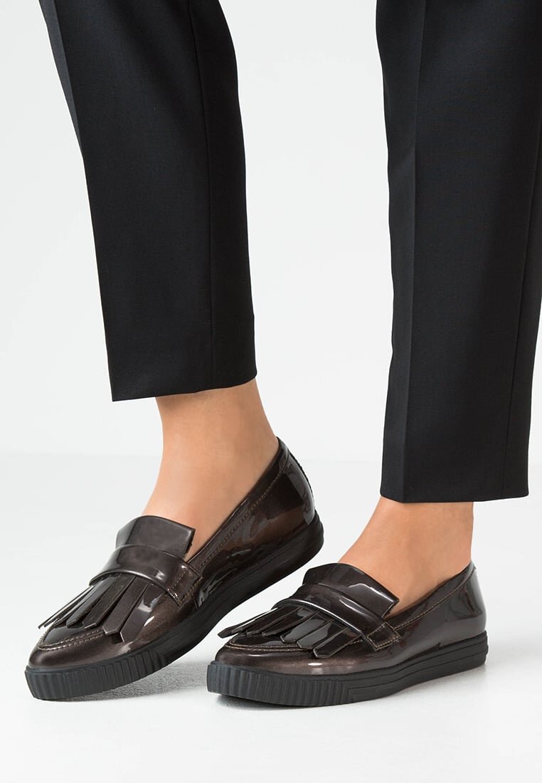 Giày Slip on nữ Geox