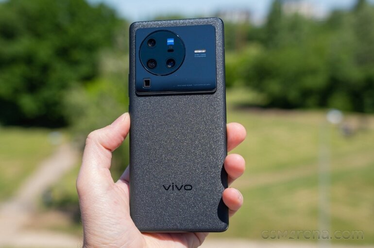 Đánh giá thiết kế điện thoại Vivo X80 Pro