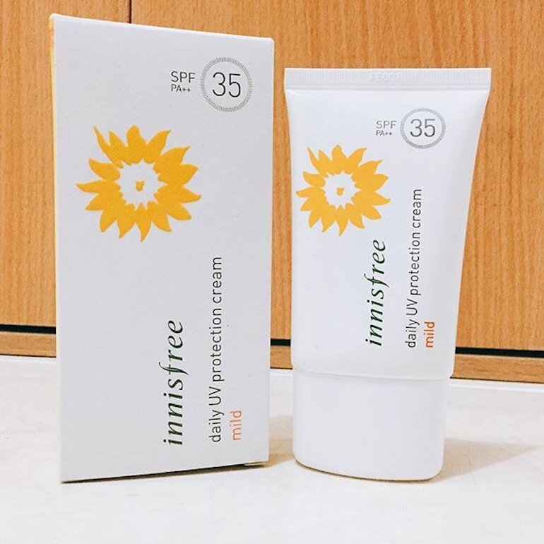 Kem chống nắng Innisfree cho da dầu Daily protection cream Mild SPF35 PA+++